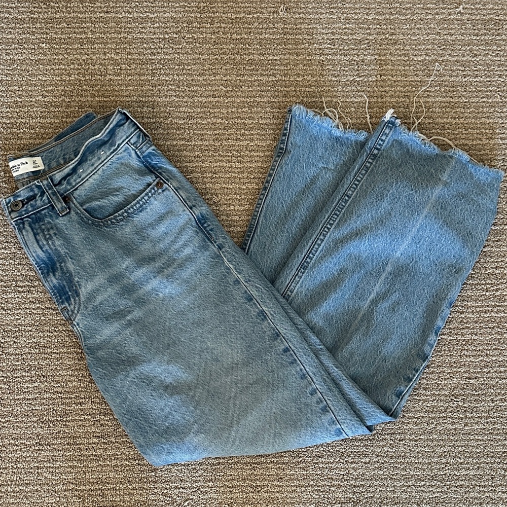 Abercrombie High Rise Loose Jean